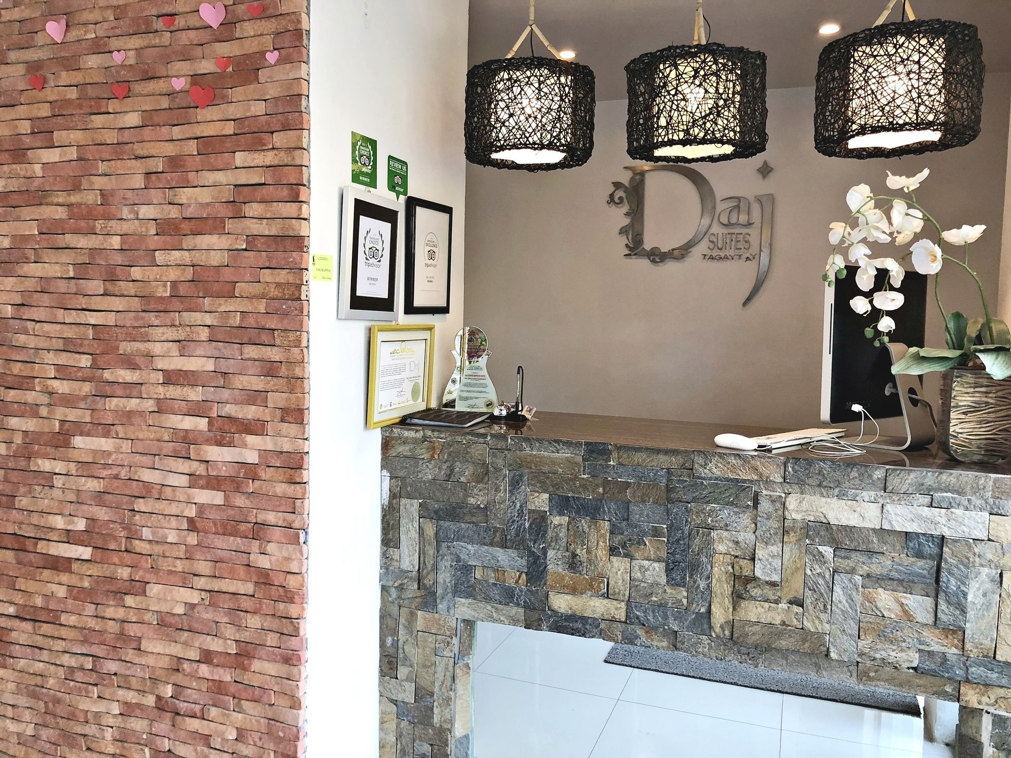 Daj Suites Boutique Hotel 따가이따이 외부 사진